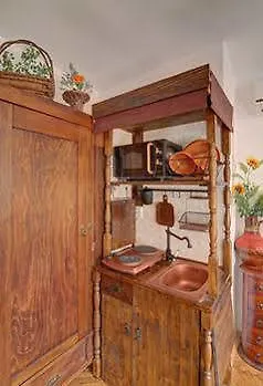 Art House Old Town Center Apartment