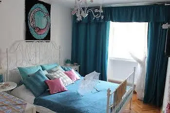 Art House Old Town Center Apartment